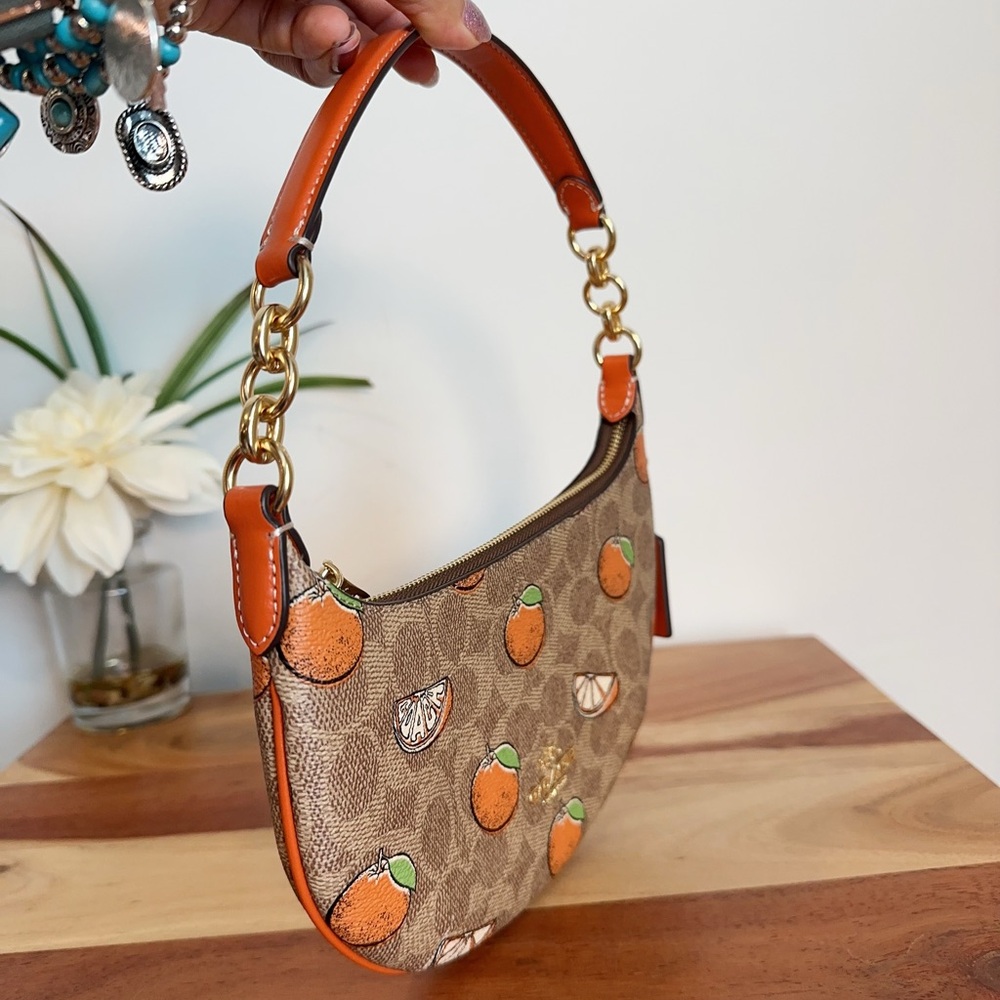 NWT COACH MINI‎ PAYTON BAG IN SIGNATURE CANVAS WITH ORANGE PRINT - Picture 2 of 7